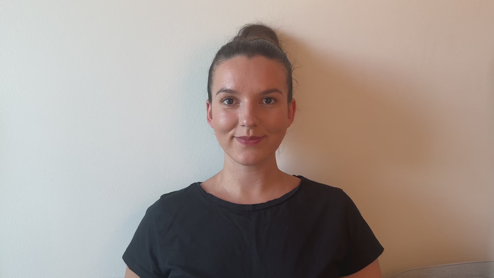 BartsFly ergonomisches Memory Foam Reisekissen für Flugzeug, Auto, Zug & Hause